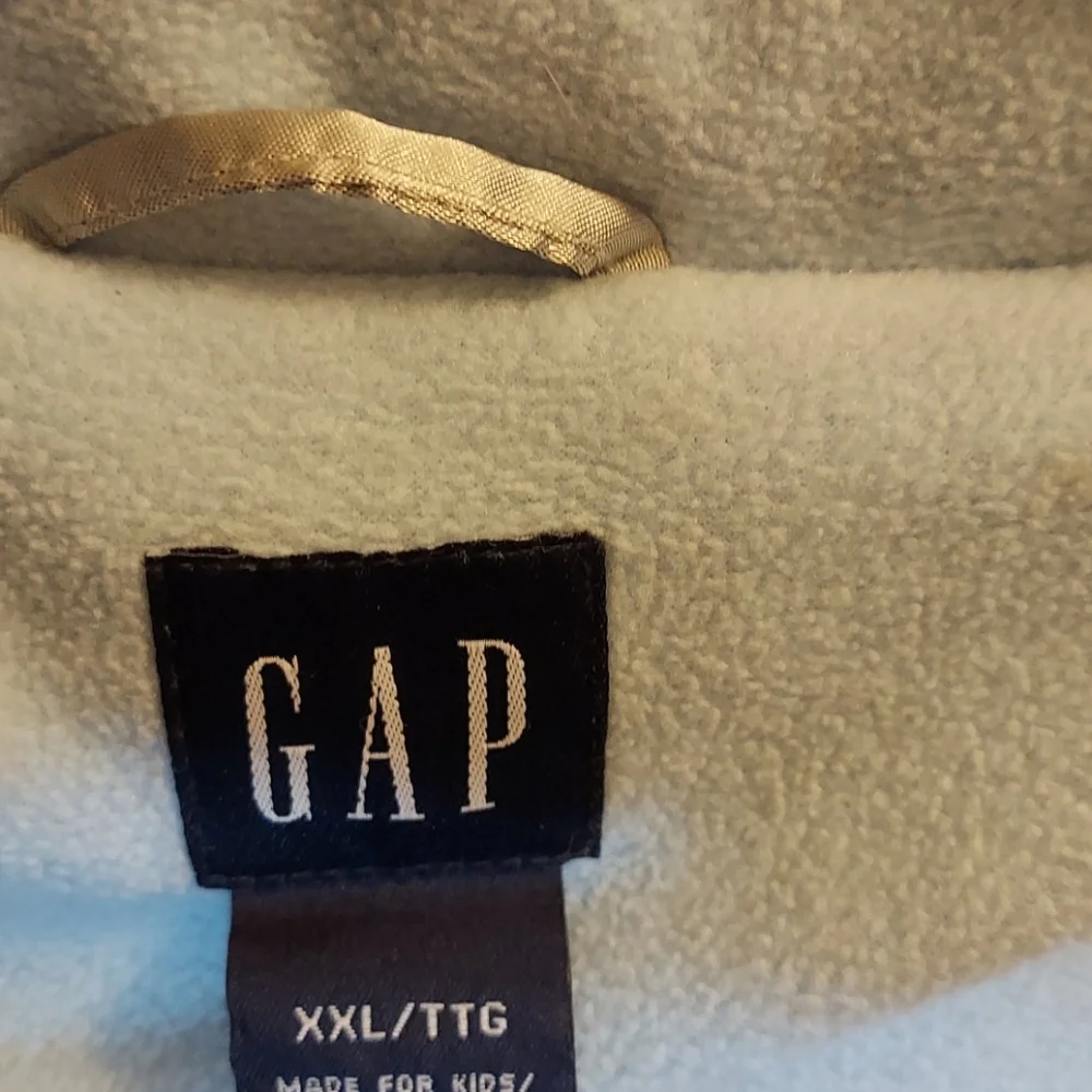 GAP kids silver puffer jacket XXL/TTG